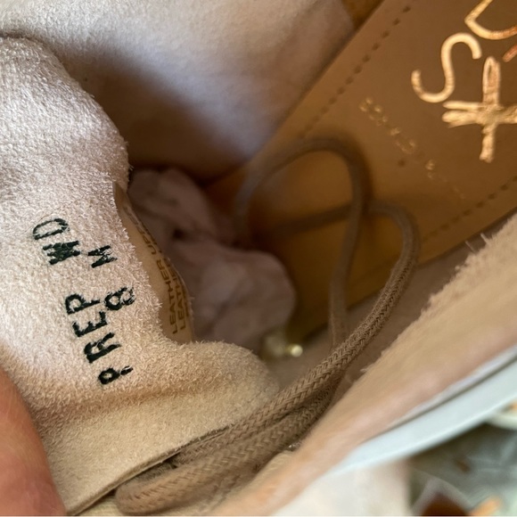 New Donald J Pliner DMSX Prep WD White Wash Distressed Lace Up Booties size 8 - Picture 13 of 15